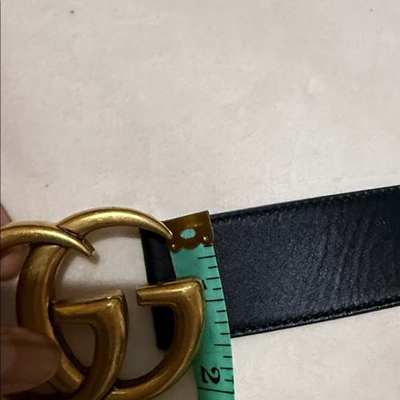 Gucci Black Belt with Gold GG Buckle - Picture 8 of 9